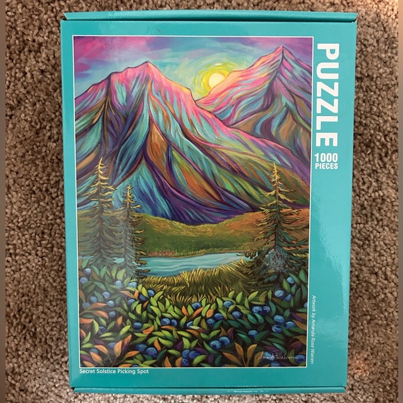 Amanda Rose Warren 1000 Piece Puzzle - Picture 1 of 1